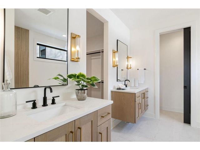 13975 27th Street N, West Lakeland Twp, MN 55082