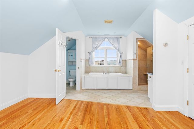 58 Sutton Street 6, Providence, RI 02903