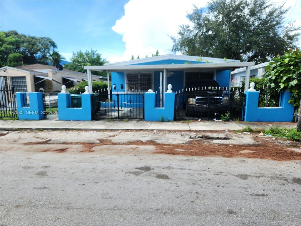 6950 NW 6th Court 1, Miami, FL 33150