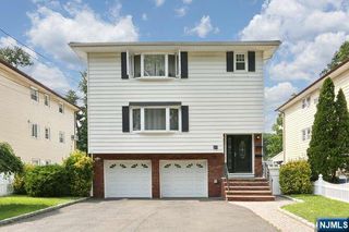 29 Leliarts, Elmwood Park, NJ 07407