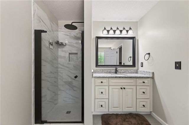 3904 Keystone Ridge NW, Acworth, GA 30101