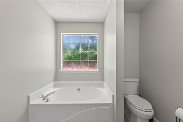 3904 Keystone Ridge NW, Acworth, GA 30101