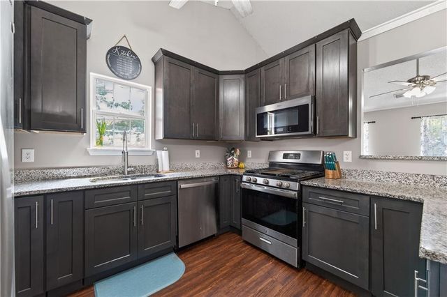 3904 Keystone Ridge NW, Acworth, GA 30101