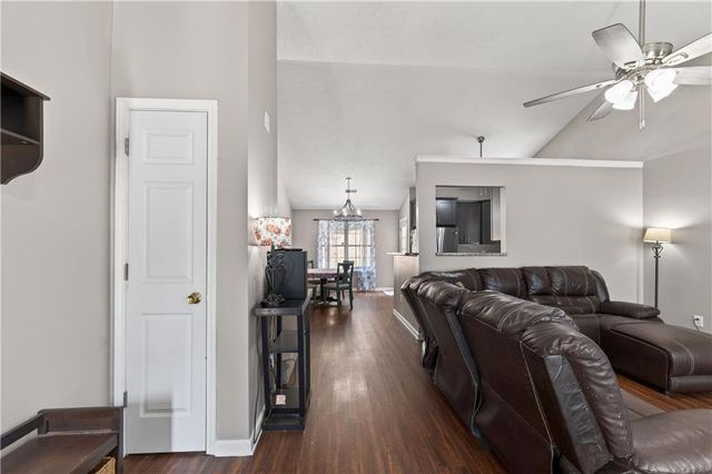 3904 Keystone Ridge NW, Acworth, GA 30101