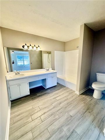 501 Lee Byrd Road, Loganville, GA 30052