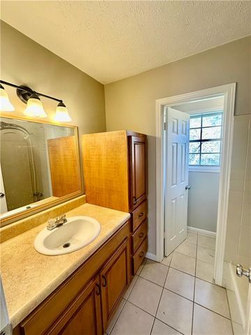 501 Lee Byrd Road, Loganville, GA 30052