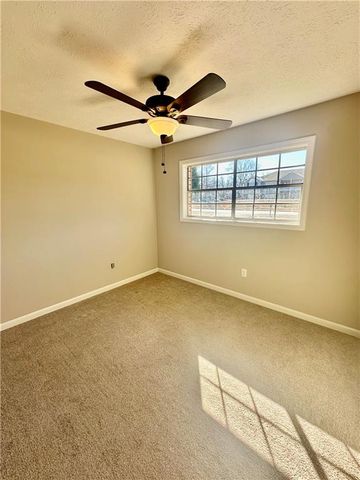 501 Lee Byrd Road, Loganville, GA 30052