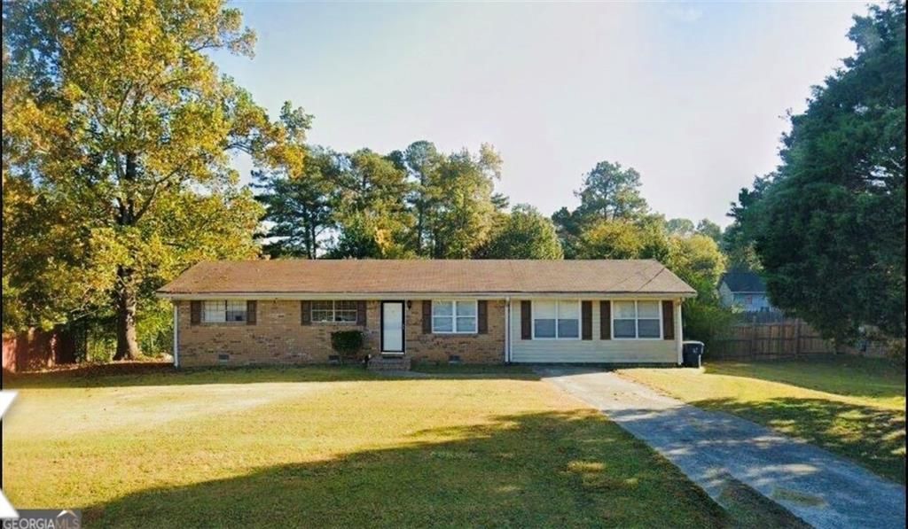 501 Lee Byrd Road, Loganville, GA 30052