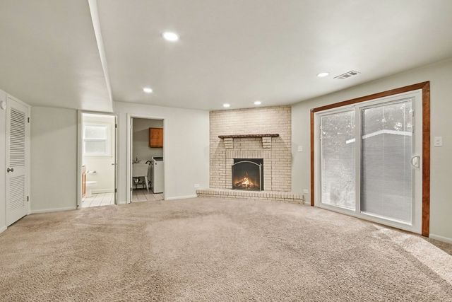 8533 W Sun Valley Drive, Palos Hills, IL 60465