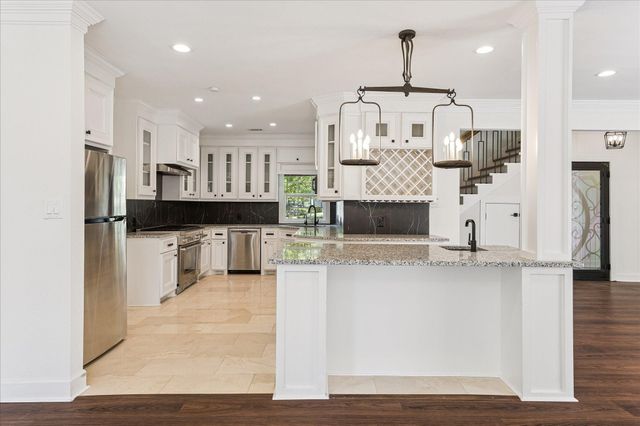 3071 Locke Lane, Houston, TX 77019