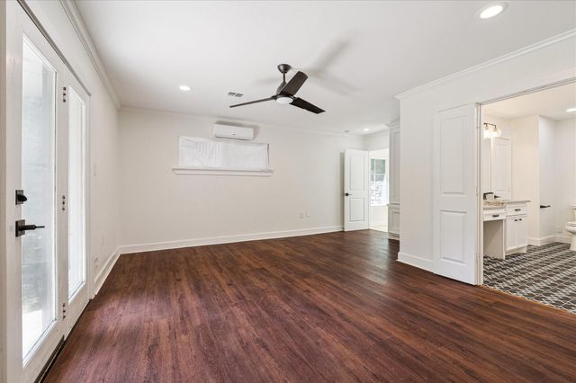 3071 Locke Lane, Houston, TX 77019