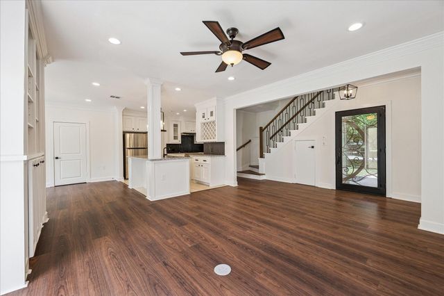 3071 Locke Lane, Houston, TX 77019