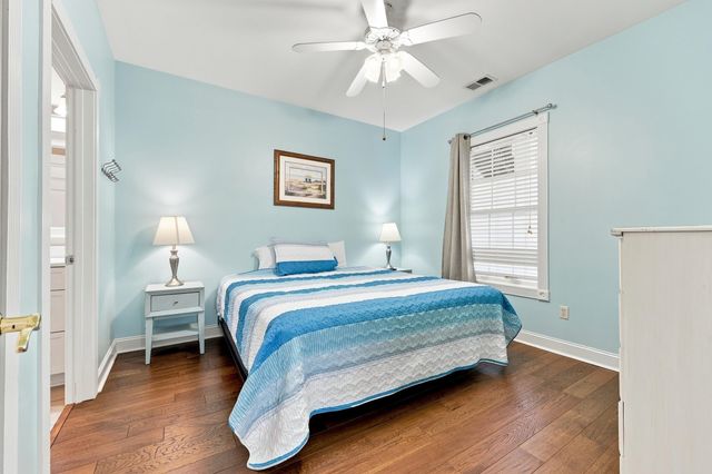 4891 Luster Leaf Cir Apt 101, Myrtle Beach, SC 29577