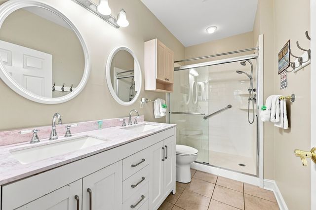 4891 Luster Leaf Cir Apt 101, Myrtle Beach, SC 29577