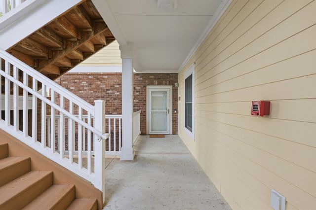 4891 Luster Leaf Cir Apt 101, Myrtle Beach, SC 29577