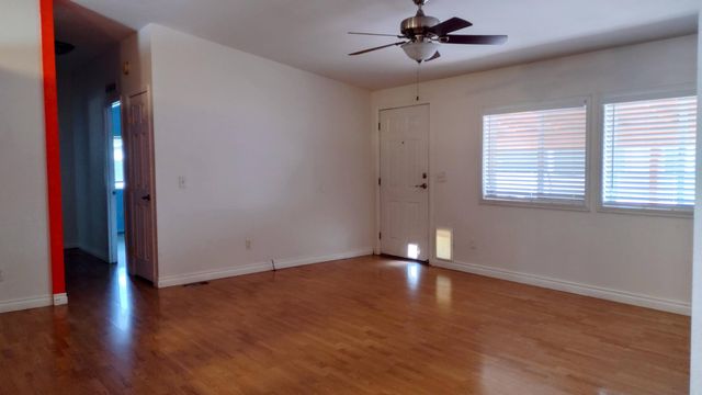 633 E Archwood Drive UNIT 128, Eagle Point, OR 97524