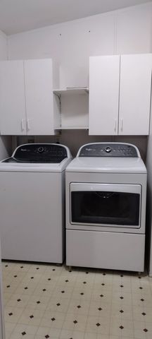 633 E Archwood Drive UNIT 128, Eagle Point, OR 97524