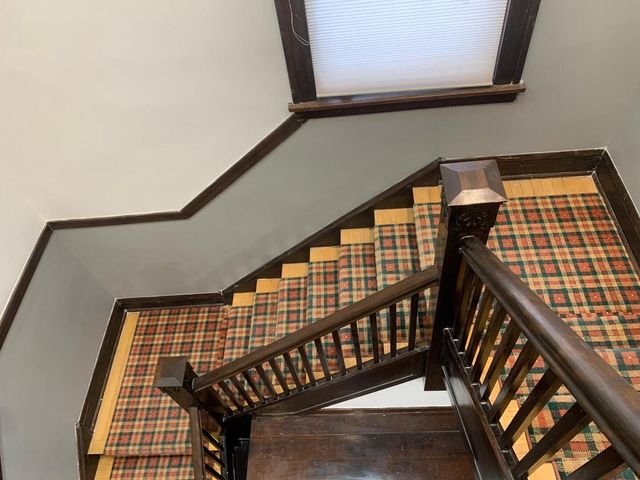 2437 W North Shore Avenue 2, Chicago, IL 60645