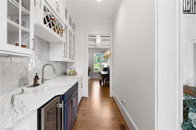 6323 Nesting Way, Oak Ridge, NC 27310