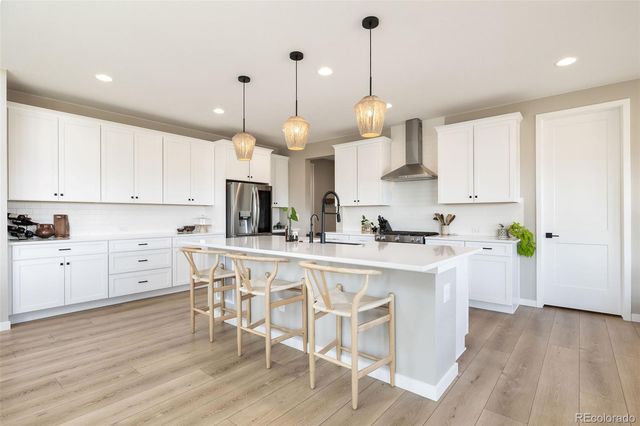 8827 Moonshimmer Trail, Littleton, CO 80125