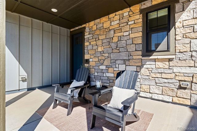 8827 Moonshimmer Trail, Littleton, CO 80125