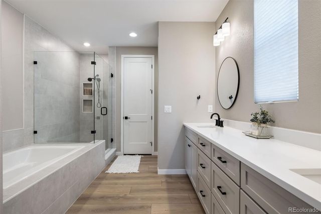 8827 Moonshimmer Trail, Littleton, CO 80125