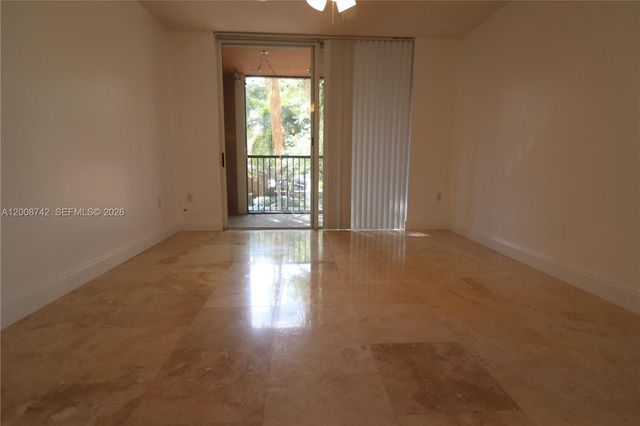 4836 N State Road 7 5207, Coconut Creek, FL 33073