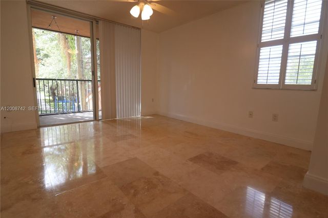 4836 N State Road 7 5207, Coconut Creek, FL 33073