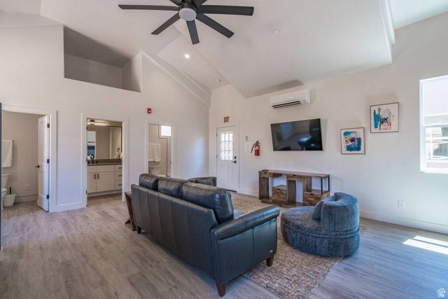 4242 W CAMBRIDGE PKWY, Hurricane, UT 84737