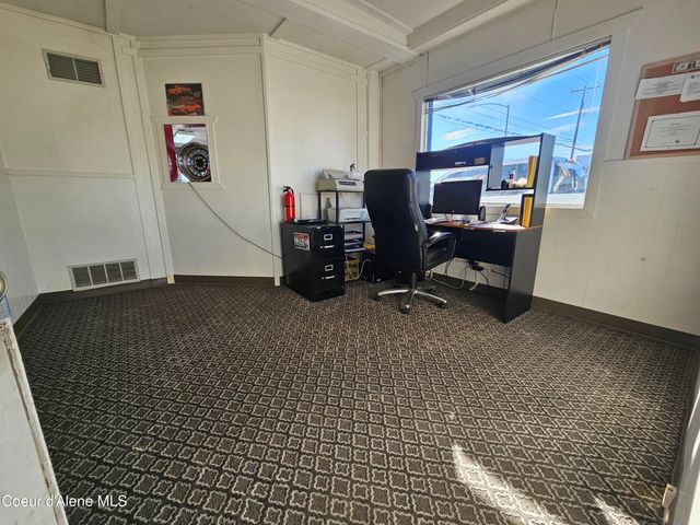 2929 N Government Way, Coeur D'alene, ID 83815