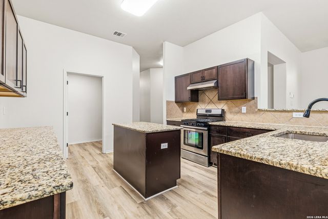 14000 MASSENA PARK, Live Oak, TX 78233