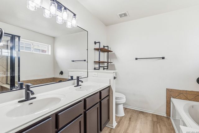 14000 MASSENA PARK, Live Oak, TX 78233