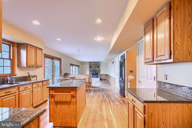 106 IDLEWILD RD, Severna Park, MD 21146