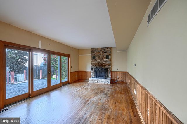 106 IDLEWILD RD, Severna Park, MD 21146
