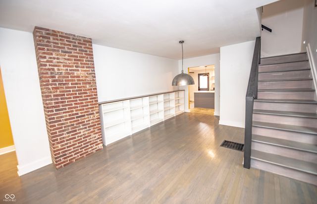 615 E Morris Street, Indianapolis, IN 46203