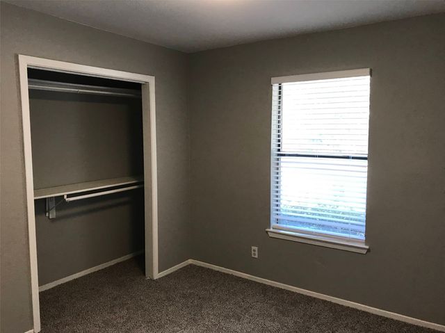 118 Maple Street A, Arlington, TX 76011