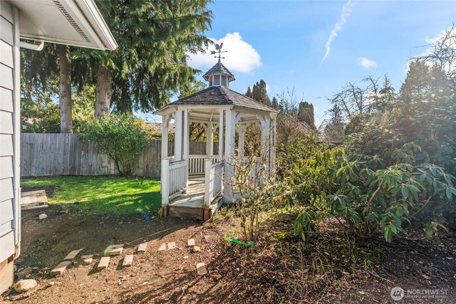 1801 N Lexington Street, Tacoma, WA 98406