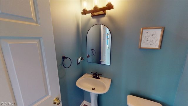 3513 Keyser, Cuyahoga Falls, OH 44223