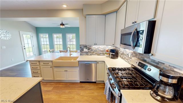 3513 Keyser, Cuyahoga Falls, OH 44223