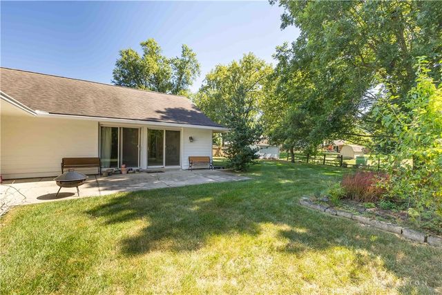 211 Whittington Drive, Dayton, OH 45459