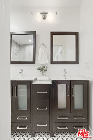 2908 Somerset Drive, Los Angeles, CA 90016