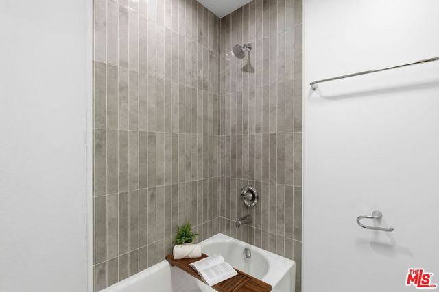 2908 Somerset Drive, Los Angeles, CA 90016