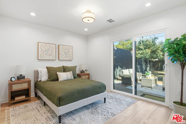 2908 Somerset Drive, Los Angeles, CA 90016