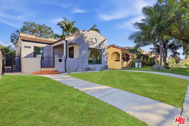 2908 Somerset Drive, Los Angeles, CA 90016