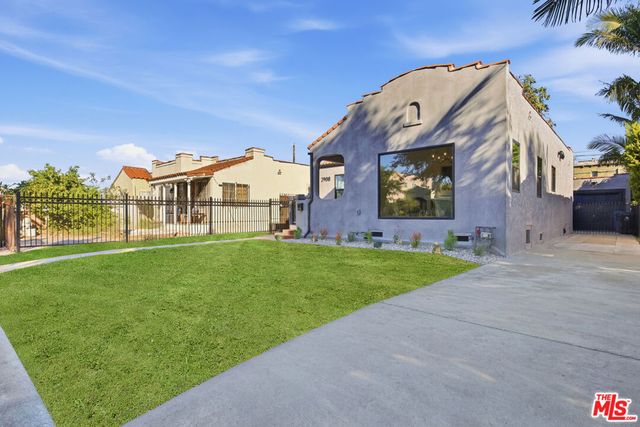 2908 Somerset Drive, Los Angeles, CA 90016