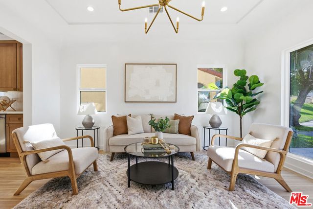 2908 Somerset Drive, Los Angeles, CA 90016