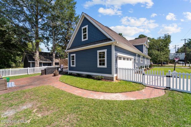 85 Dundee Road, Pinehurst, NC 28374