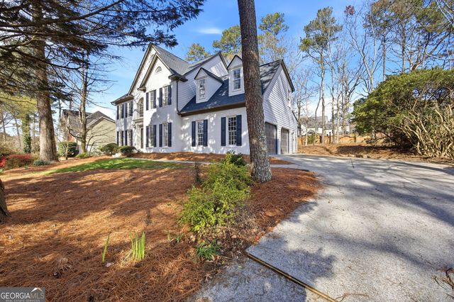 745 Woodrow Drive, Lawrenceville, GA 30043