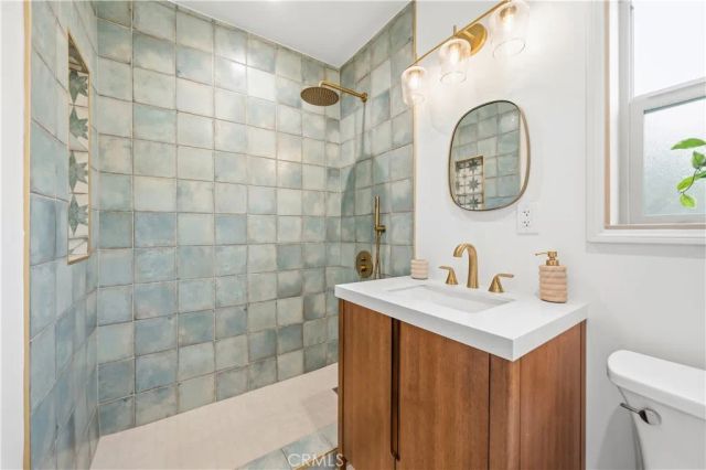 9441 Ruoff Avenue, Whittier, CA 90603