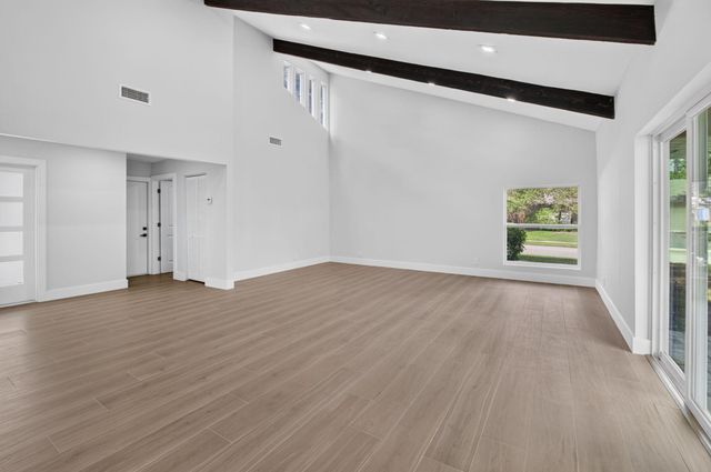 2908 NW 24th Way, Boca Raton, FL 33431